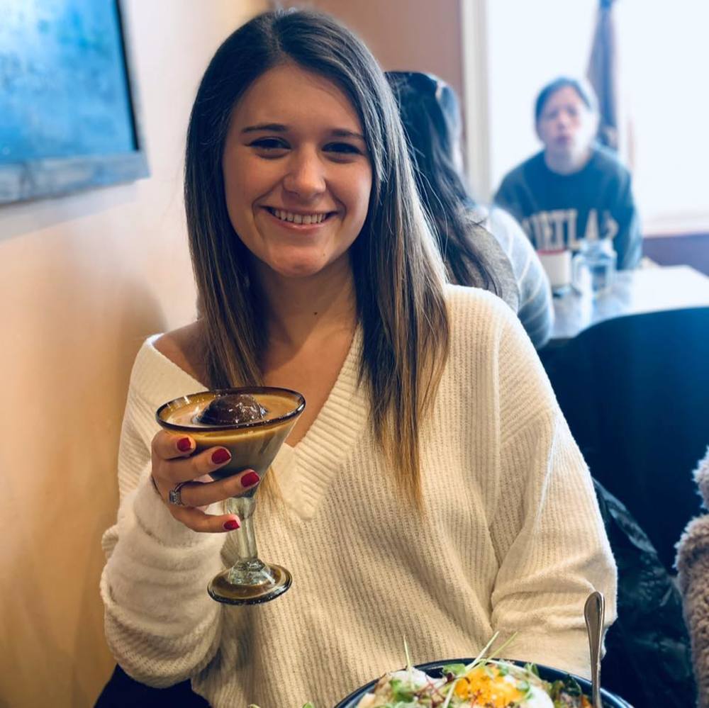 Meet your Posher, Taryn